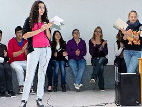 Übergabe Run for Nepal-5.jpg